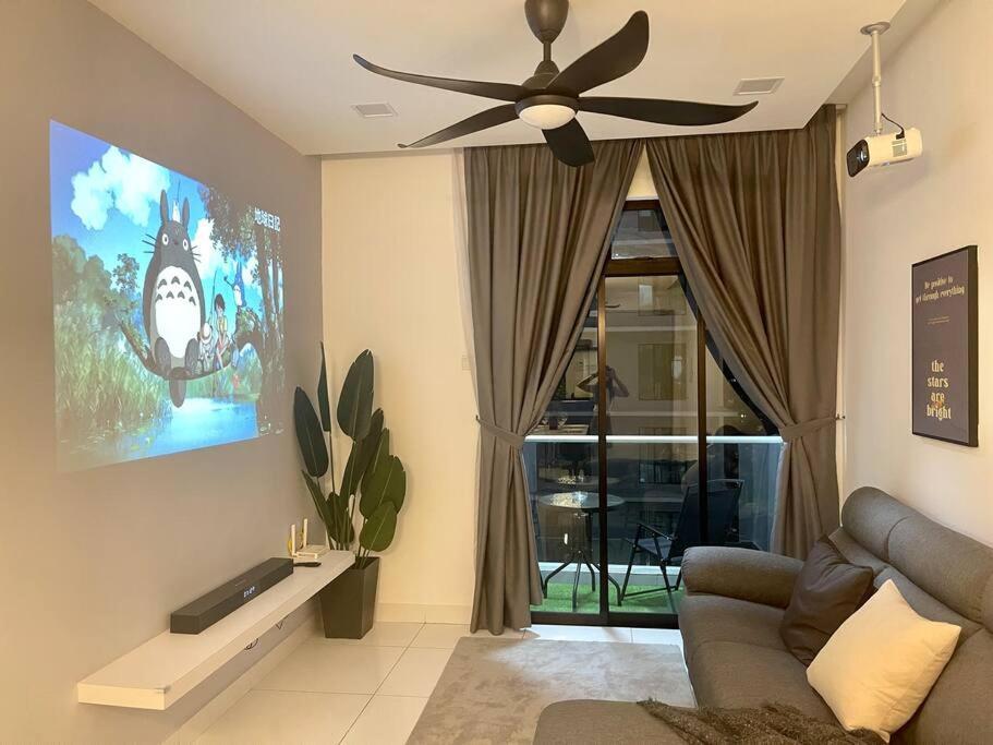 Hck10 Platino Projector /3min Walk Paradigm/sutera Jb Pangsapuri