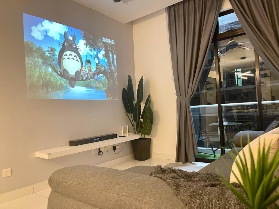 Hck10 Platino Projector /3min Walk Paradigm/sutera Jb Pangsapuri